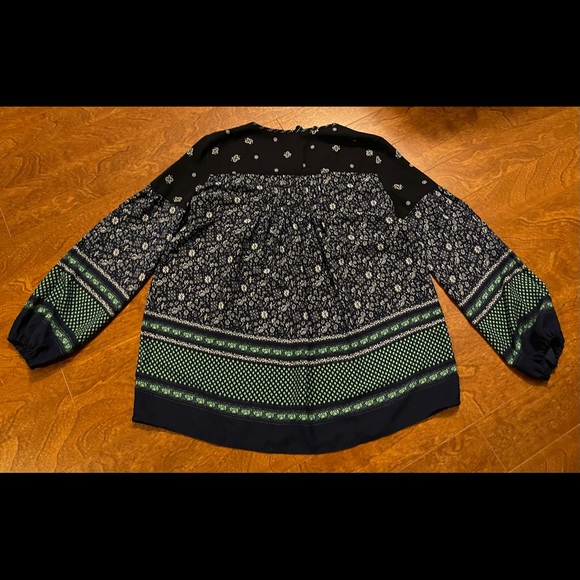 Cute boho shirt from the GAP - Picture 2 of 7